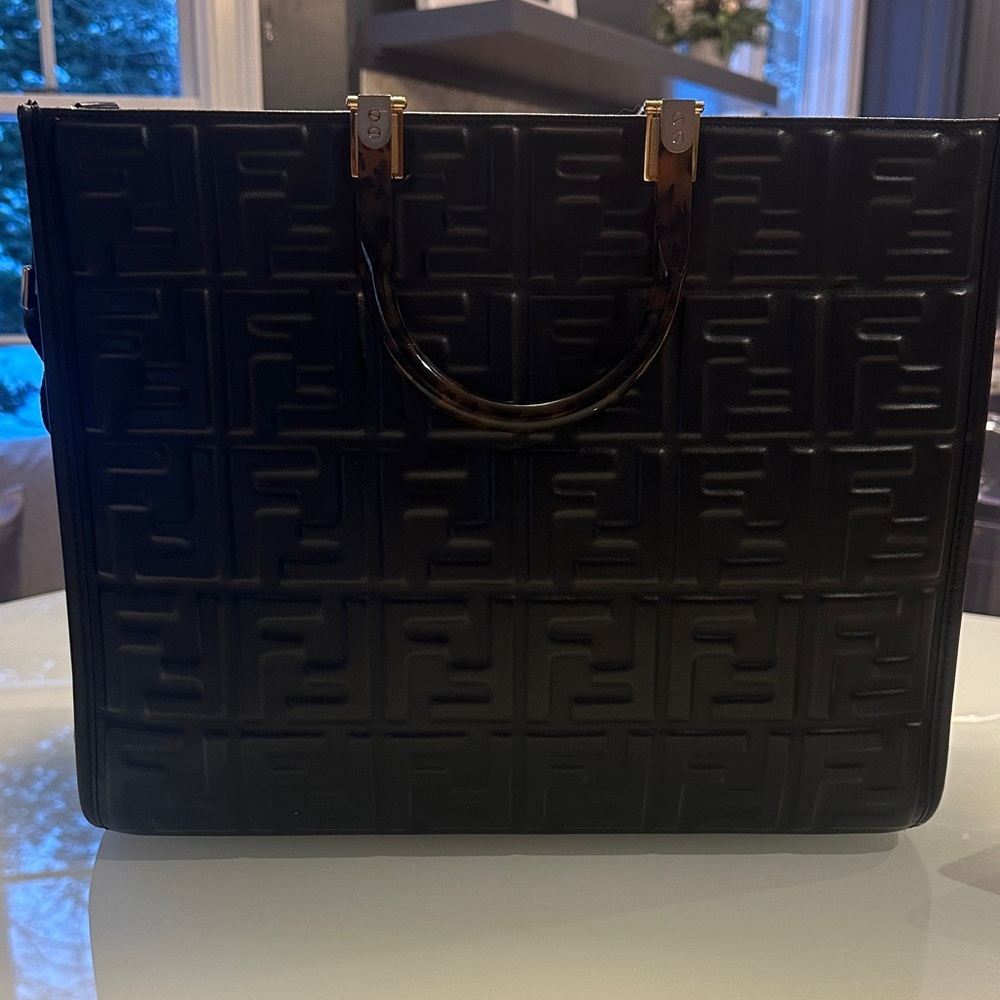 Fendi Black Embossed Bag with Gold Hardware - Picture 6 of 11